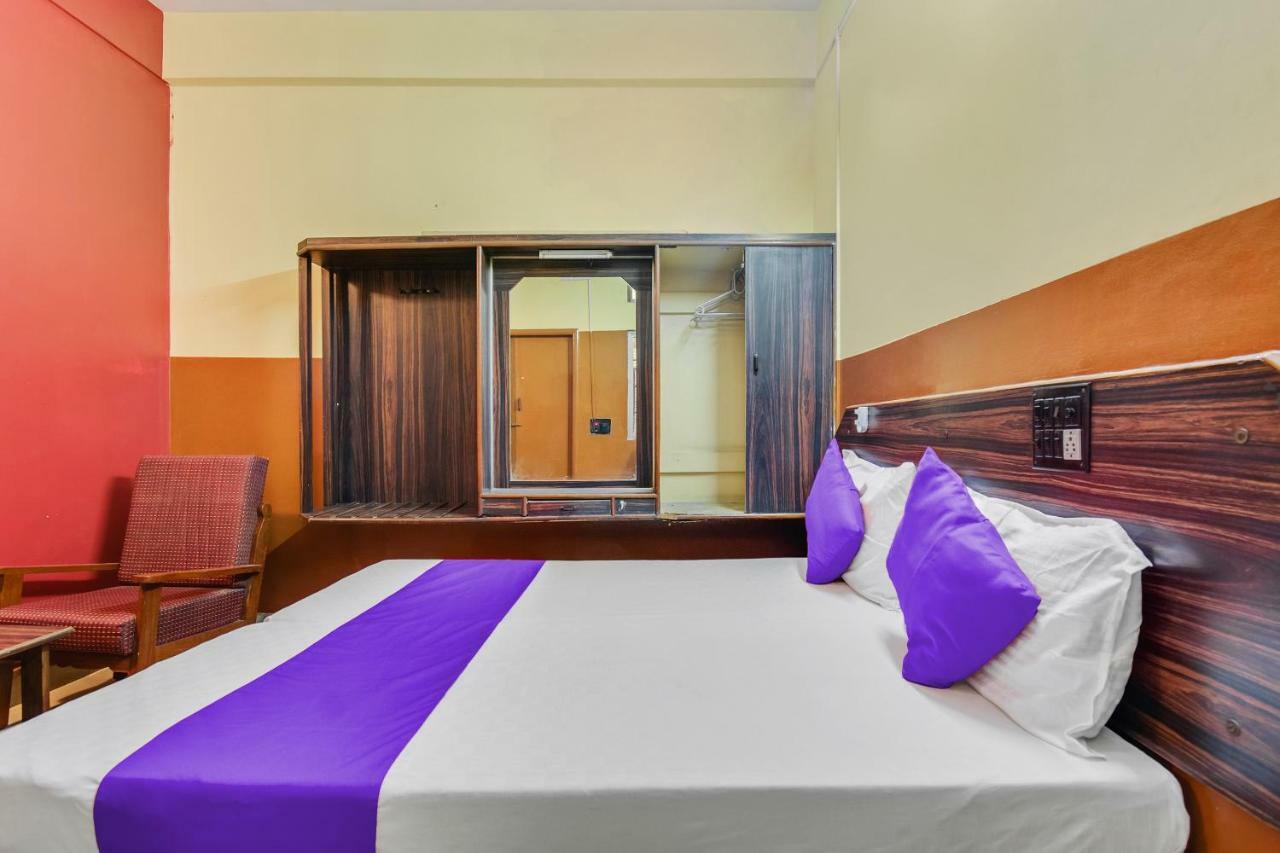 Spot On 48699 Hotel Pawansree Deluxe Lodge Bangalore Exterior foto
